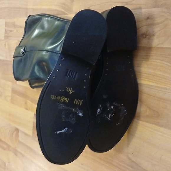 NWOT Frye Melissa Button Lug sz 6 - Picture 6 of 16